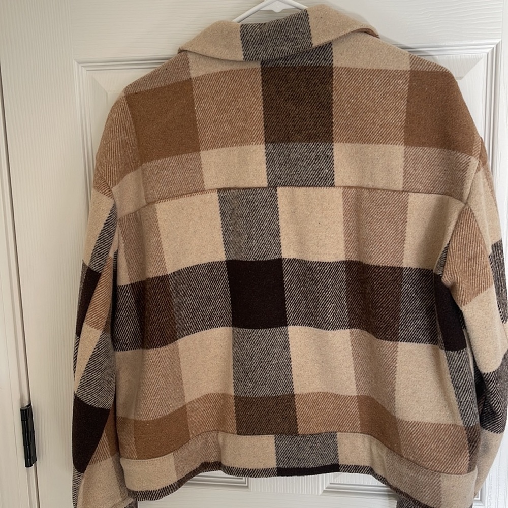 Button up flannel jacket - Picture 3 of 3